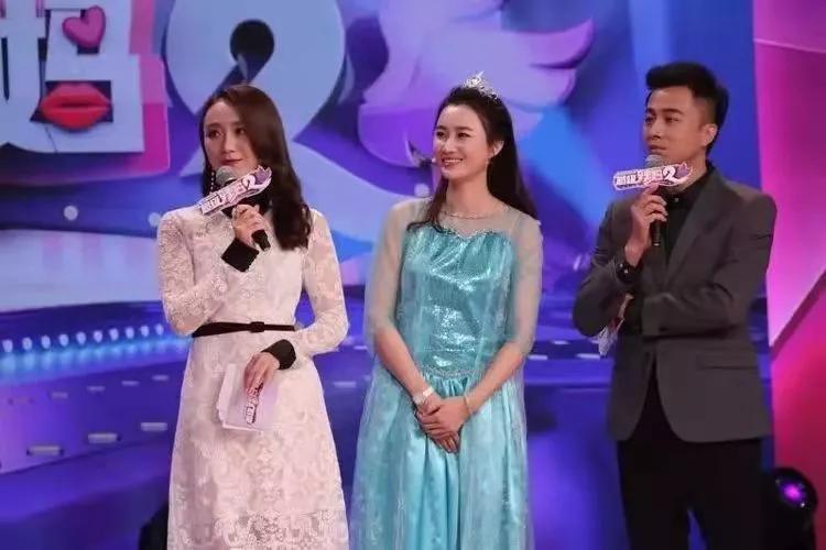 天天向上最新一期主持人,天天向上最新一期主持人——探討其魅力與影響力