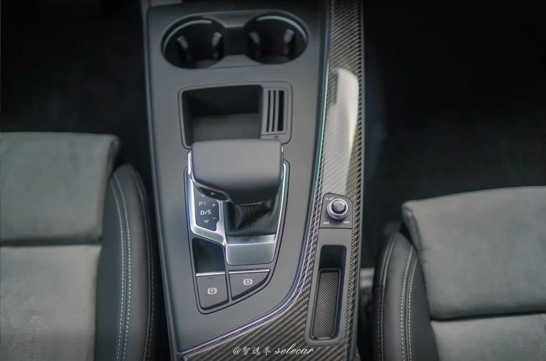 奧迪最新鑰匙,奧迪最新鑰匙，技術(shù)與設(shè)計(jì)的完美結(jié)合