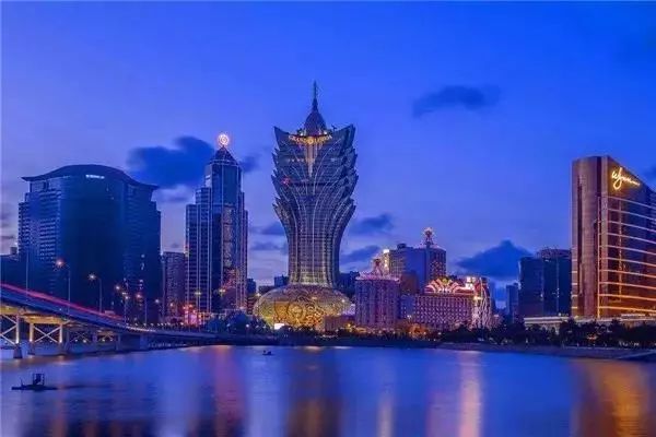 澳門平特一肖100最準(zhǔn)一肖必中,澳門平特一肖100最準(zhǔn)一肖必中，揭秘預(yù)測技巧與背后的秘密