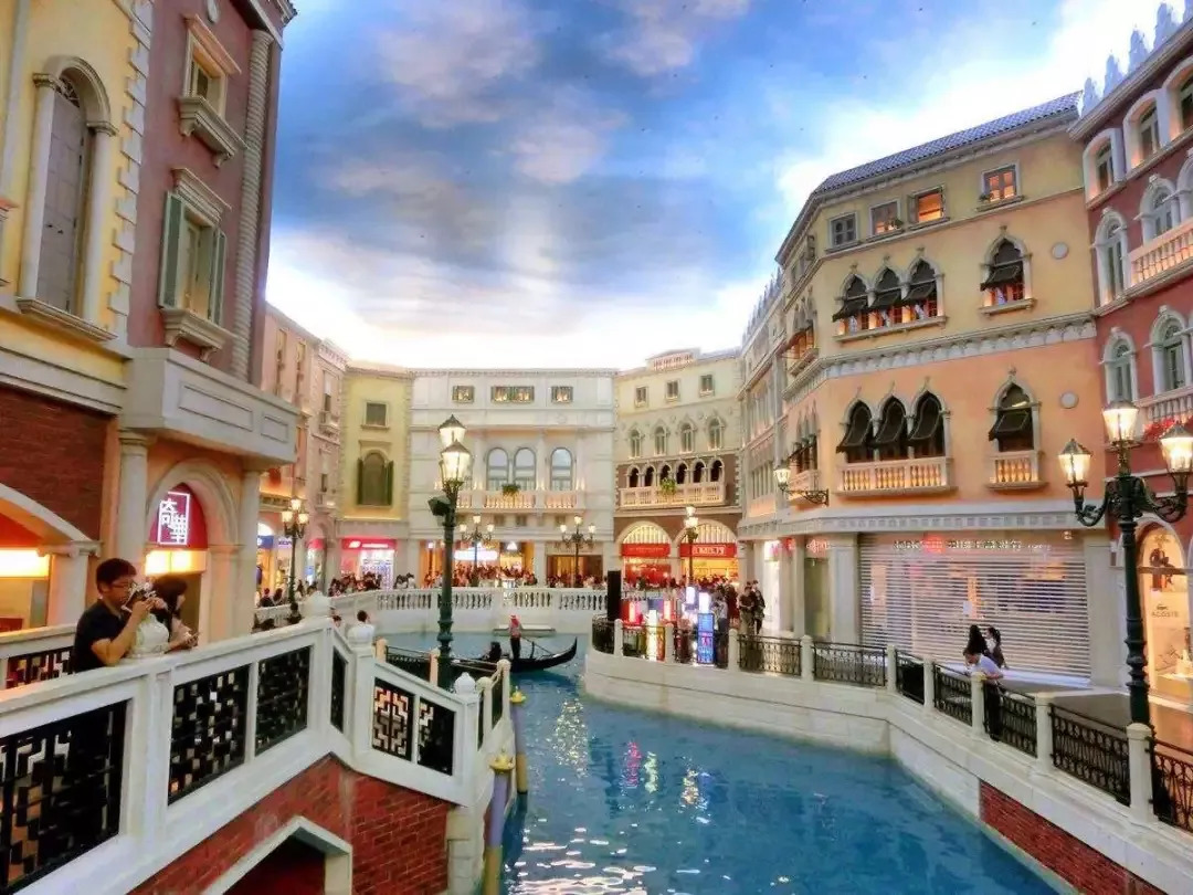 澳門二四六天下彩天天免費大全080期 02-15-26-28-34-44C：30,澳門二四六天下彩天天免費大全，警惕背后的犯罪風(fēng)險