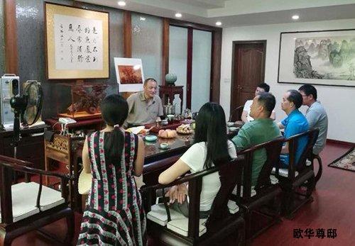 2025年全年資料免費公開010期 13-21-24-29-43-46C：40,邁向2025，全年資料免費公開的新時代